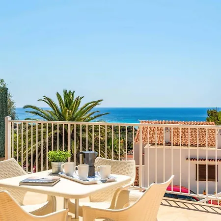 Proa By Villa *